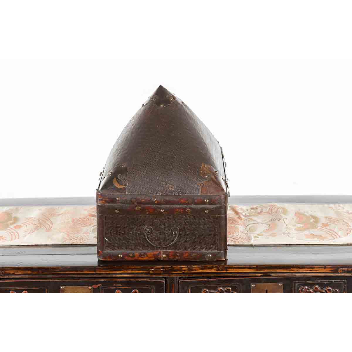 Chinese Early 20th Century Brown Rattan Pillow Basket with Pyramidal Topq-12. Asian & Chinese Furniture, Art, Antiques, Vintage Home Décor for sale at FEA Home