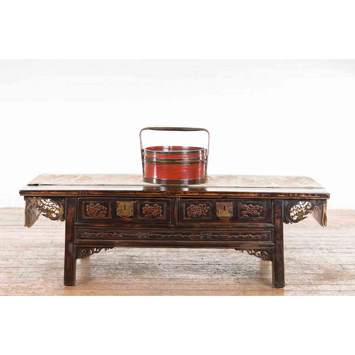Chinese Vintage Round Picnic Basket with Gilt Chinoiserie Design-6. Asian & Chinese Furniture, Art, Antiques, Vintage Home Décor for sale at FEA Home