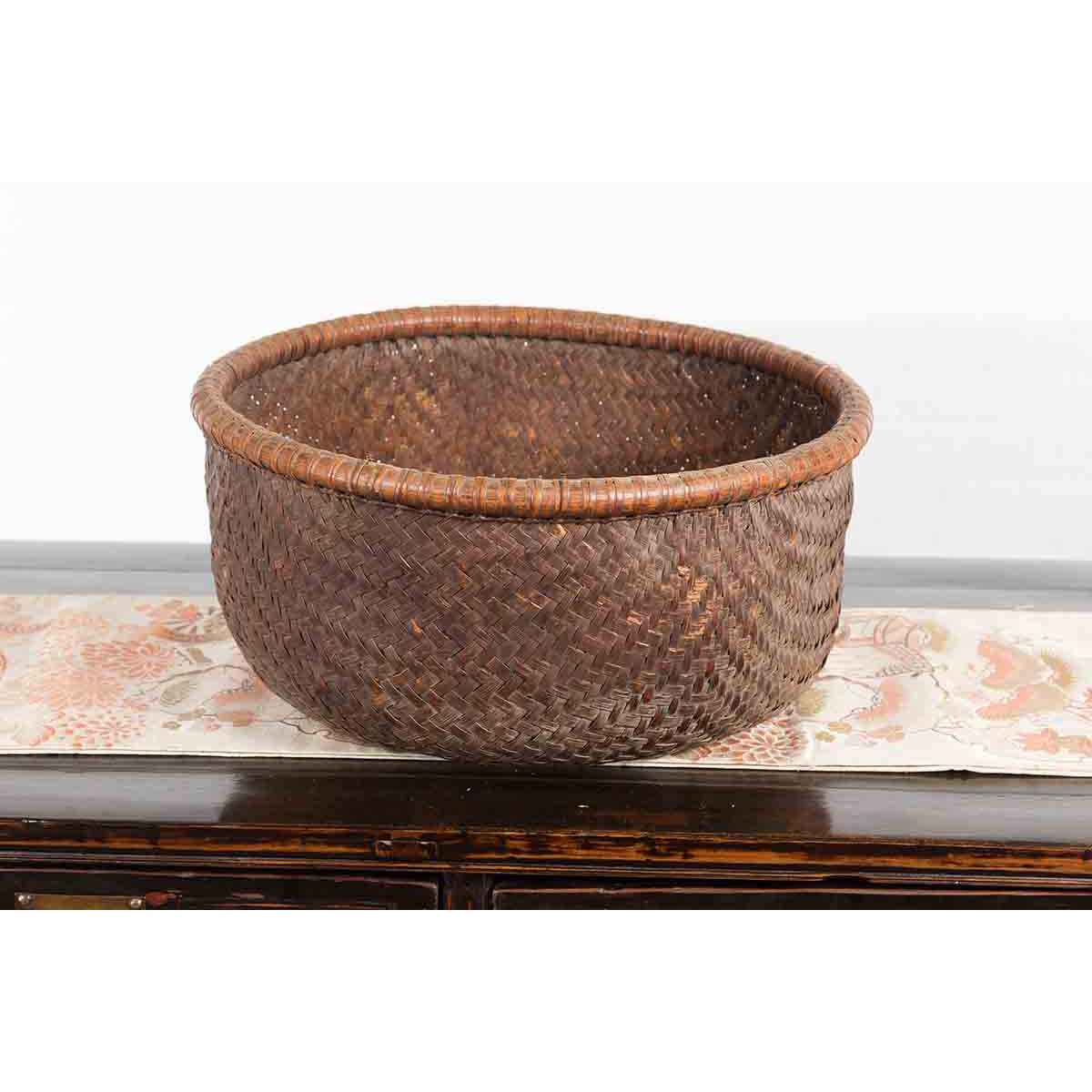Rustic Chinese Qing Dynasty 19th Century Woven Rattan Round Grain Basket-8. Asian & Chinese Furniture, Art, Antiques, Vintage Home Décor for sale at FEA Home