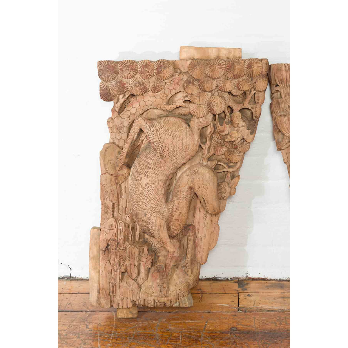 Pair of Qing Dynasty Hand-Carved Wooden Temple Corbels with Deer Motifs-5. Asian & Chinese Furniture, Art, Antiques, Vintage Home Décor for sale at FEA Home