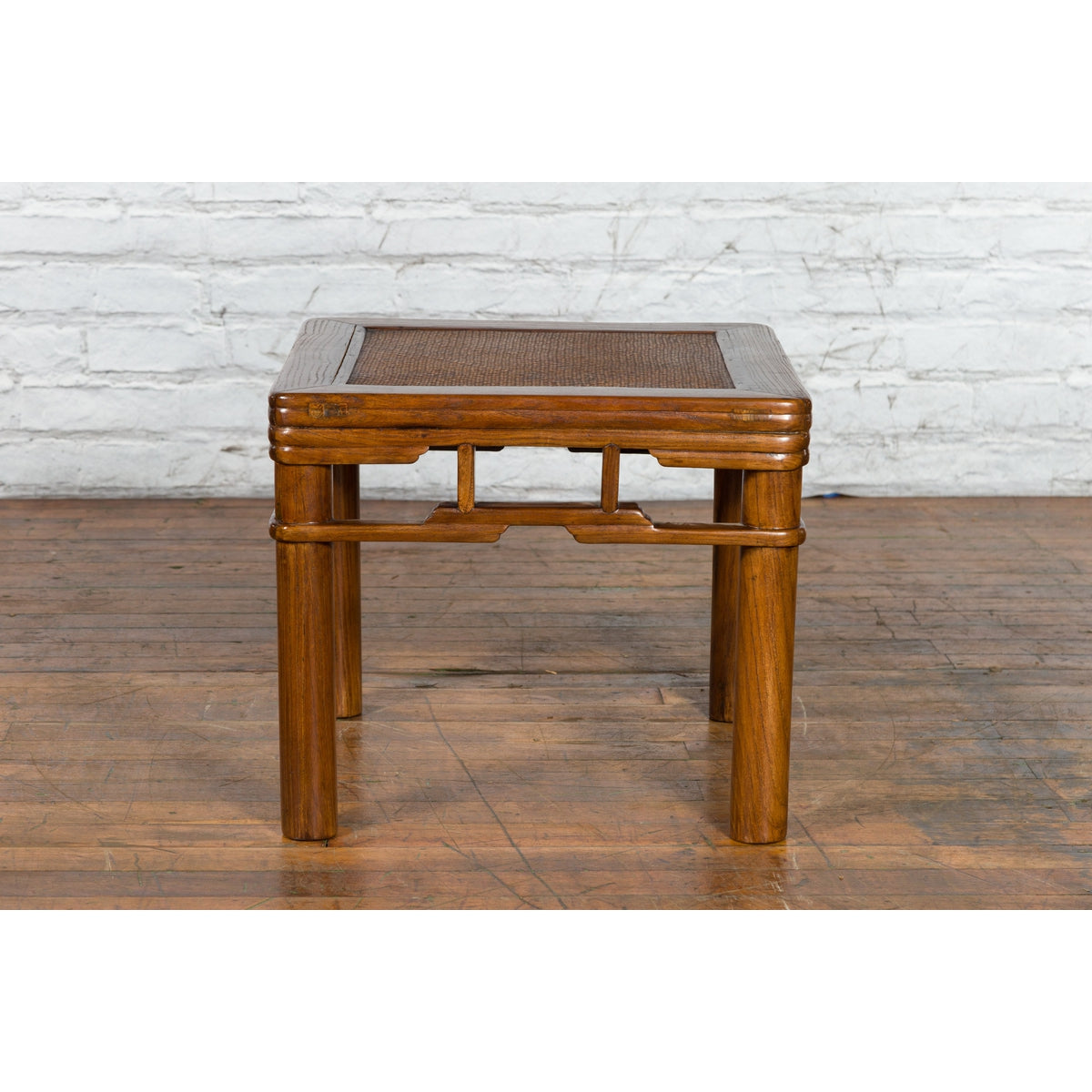 Qing Dynasty 19th Century Chinese Wooden Side Table with Pillar Strut Motifs-14. Asian & Chinese Furniture, Art, Antiques, Vintage Home Décor for sale at FEA Home