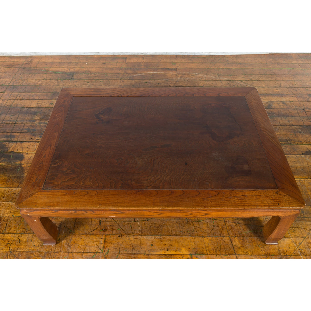 Chinese Vintage Low Coffee Table with Two-Toned Top and Curving Legs-8. Asian & Chinese Furniture, Art, Antiques, Vintage Home Décor for sale at FEA Home