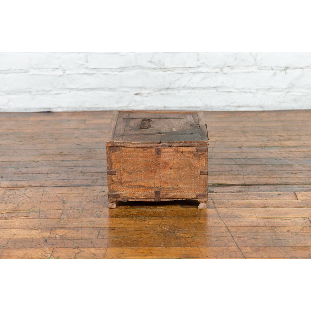 Rustic Indian 19th Century Treasure Box with Carved Rosettes and Small Feet-11. Asian & Chinese Furniture, Art, Antiques, Vintage Home Décor for sale at FEA Home