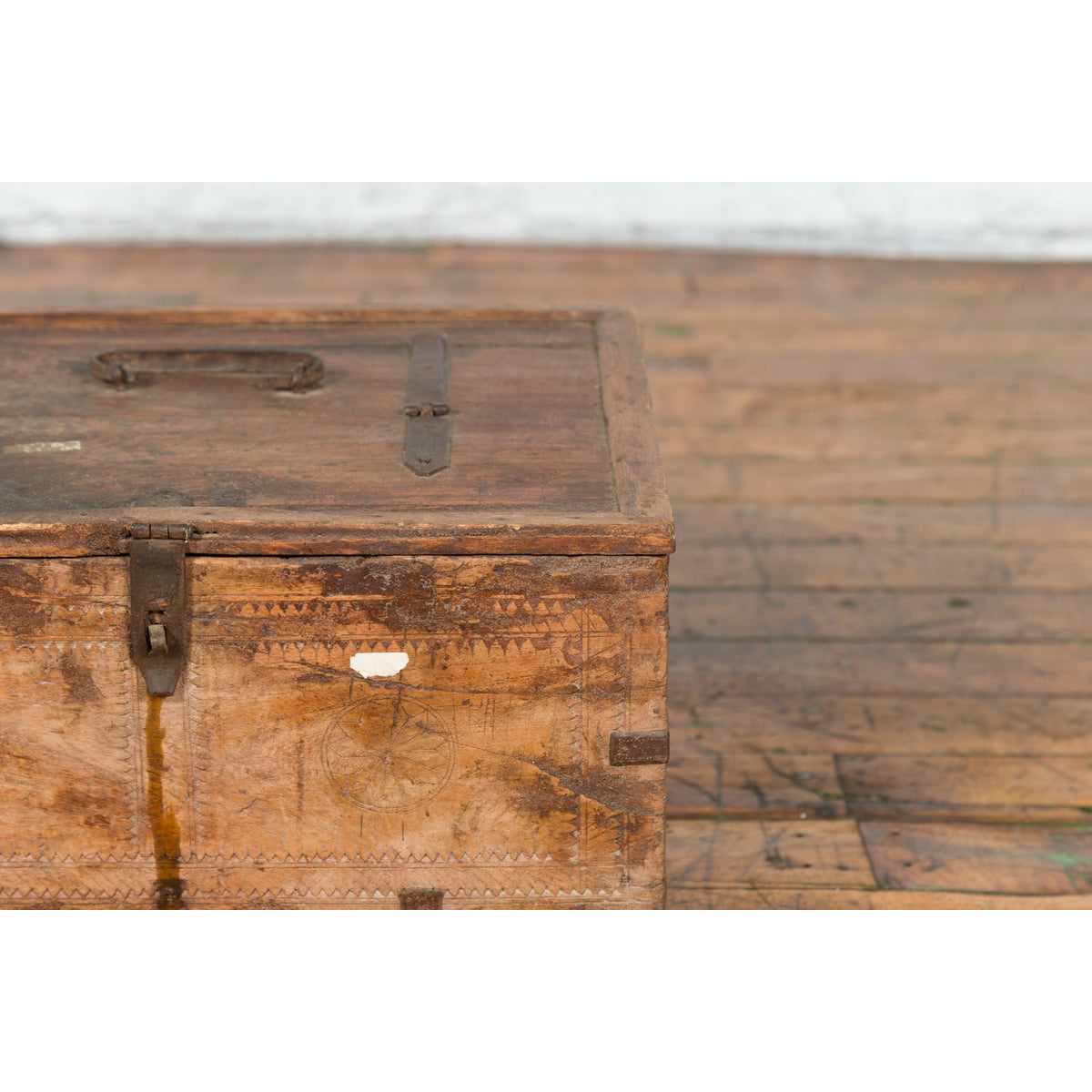 Rustic Indian 19th Century Treasure Box with Carved Rosettes and Small Feet-7. Asian & Chinese Furniture, Art, Antiques, Vintage Home Décor for sale at FEA Home