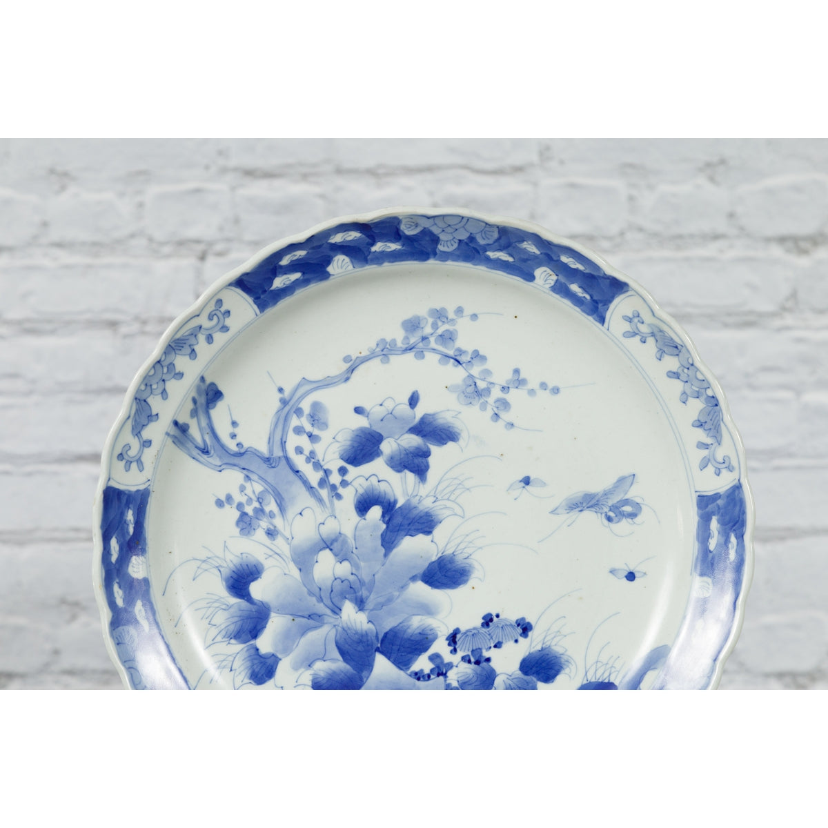19th Century Japanese Porcelain Imari Plate with Painted Blue and White Décor-4. Asian & Chinese Furniture, Art, Antiques, Vintage Home Décor for sale at FEA Home