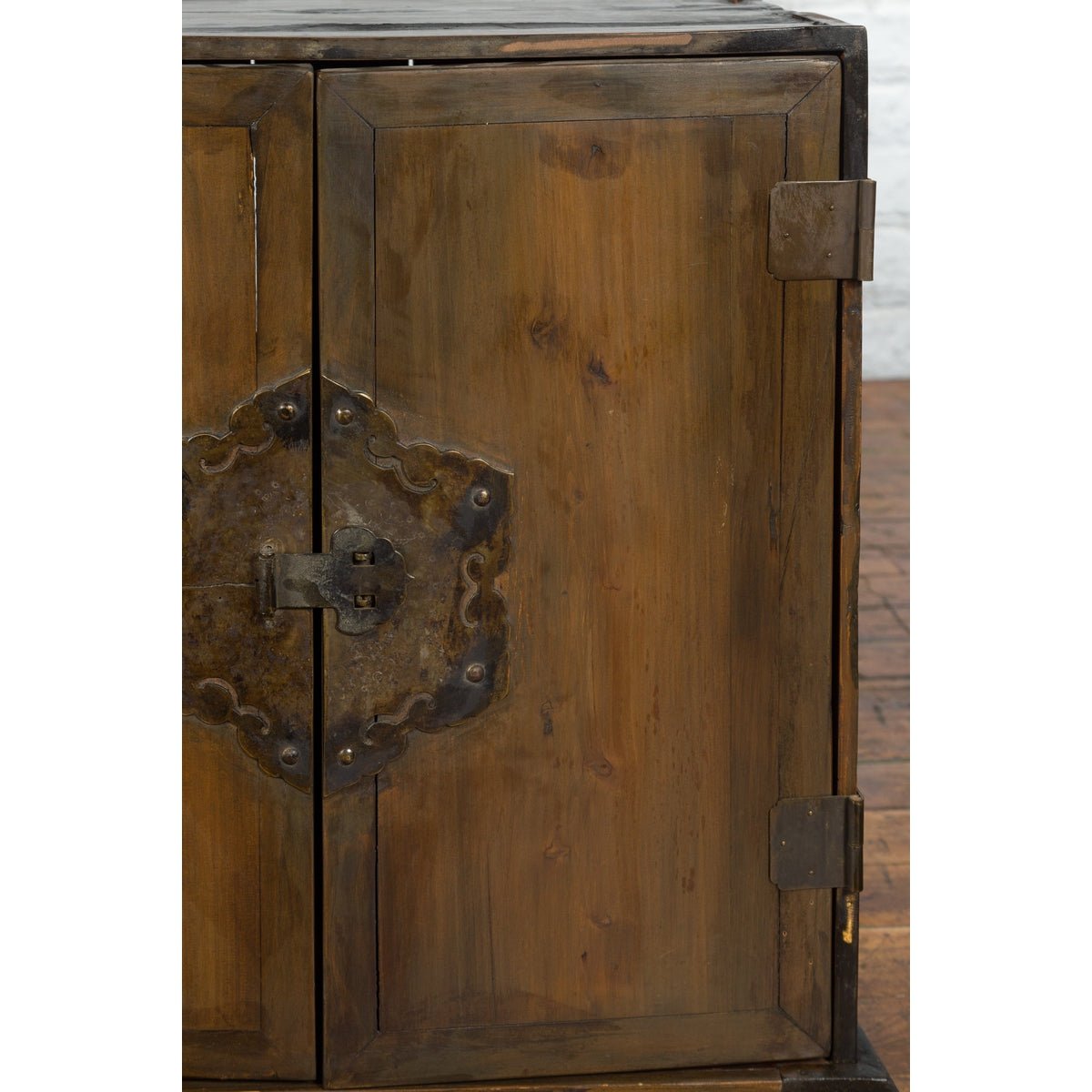 A Chinese Qing Dynasty Period 19th Century Carrying Chest with Lateral Handles-8. Asian & Chinese Furniture, Art, Antiques, Vintage Home Décor for sale at FEA Home