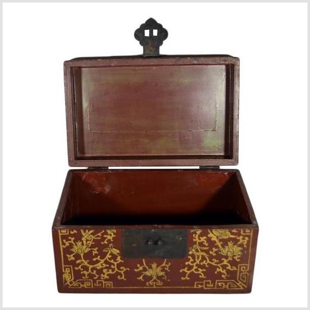 Antique Chinese Lacquer Box – Dancing Figures, Scenic Lid-8. Asian & Chinese Furniture, Art, Antiques, Vintage Home Décor for sale at FEA Home