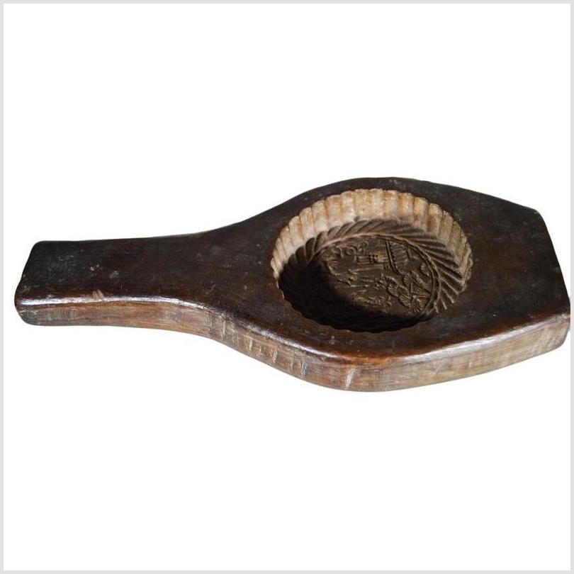 Antique Chinese Rice Mold – Single Round Motif with Braided Rim-3. Asian & Chinese Furniture, Art, Antiques, Vintage Home Décor for sale at FEA Home