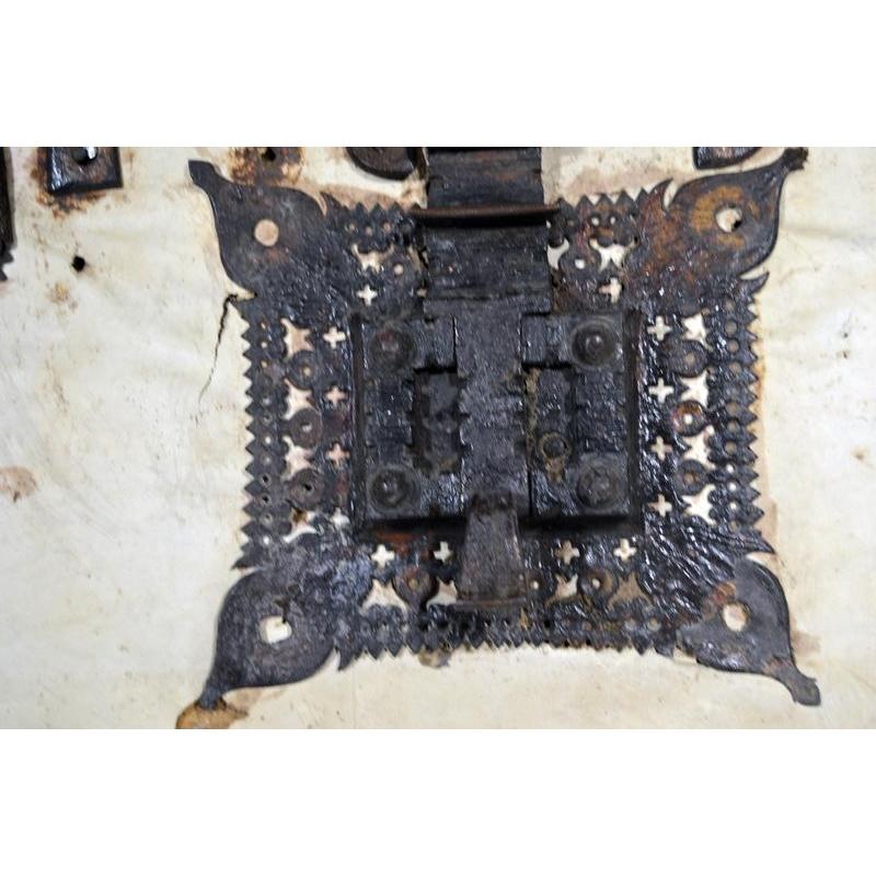 Antique Kerala Indian Iron Gate Lock-2. Asian & Chinese Furniture, Art, Antiques, Vintage Home Décor for sale at FEA Home