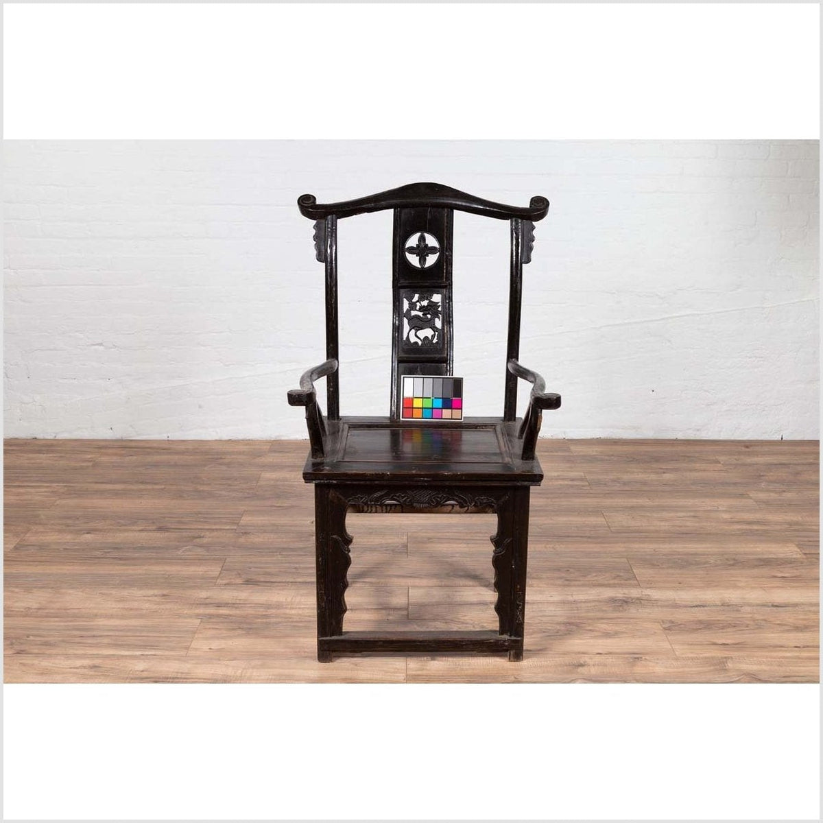 Chinese Elmwood Dark Patina Dengguayi Scholar's Lamp Armchair with Pierced Splat-3. Asian & Chinese Furniture, Art, Antiques, Vintage Home Décor for sale at FEA Home