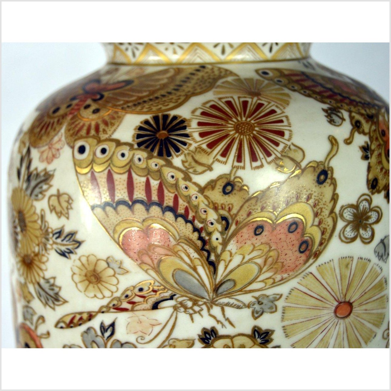 Chinese Hand Painted Porcelain Vase-5. Asian & Chinese Furniture, Art, Antiques, Vintage Home Décor for sale at FEA Home