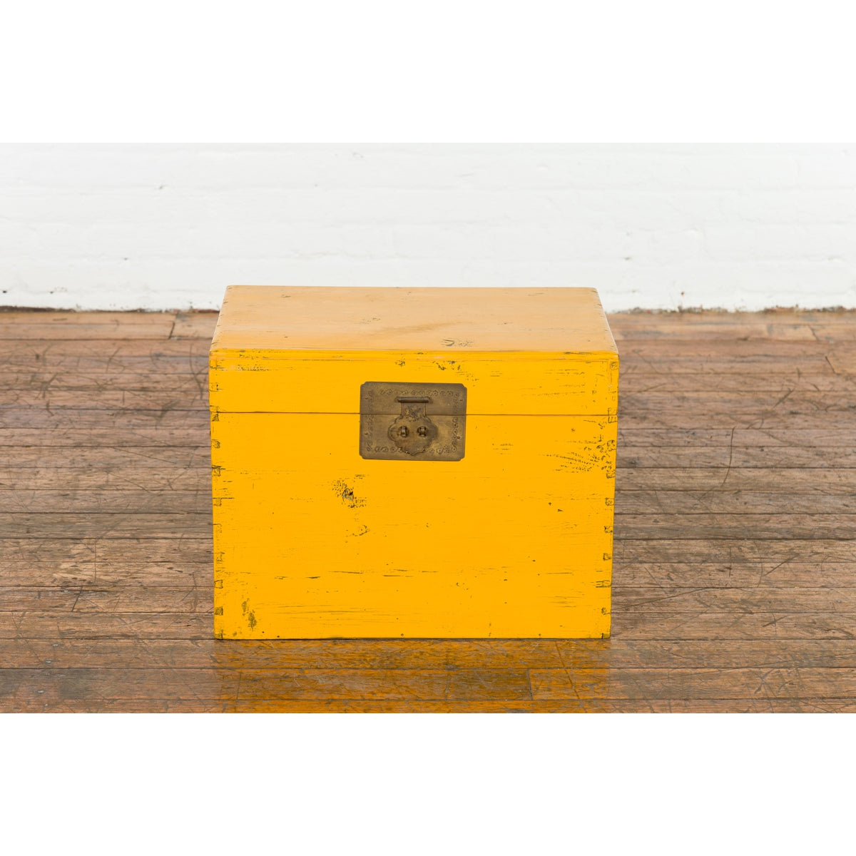 Chinese Late Qing Dynasty Yellow Lacquered Blanket Chest with Brass Hardware-12. Asian & Chinese Furniture, Art, Antiques, Vintage Home Décor for sale at FEA Home