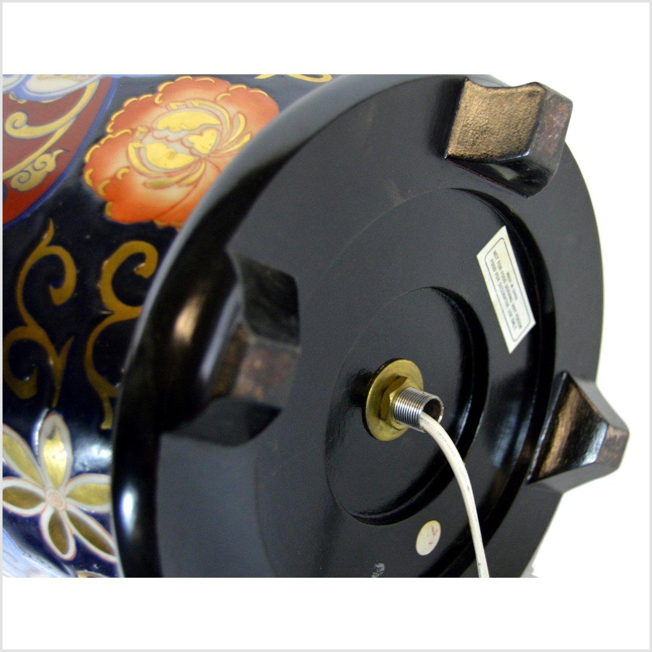 Chinese Porcelain Electric Lamp-8. Asian & Chinese Furniture, Art, Antiques, Vintage Home Décor for sale at FEA Home