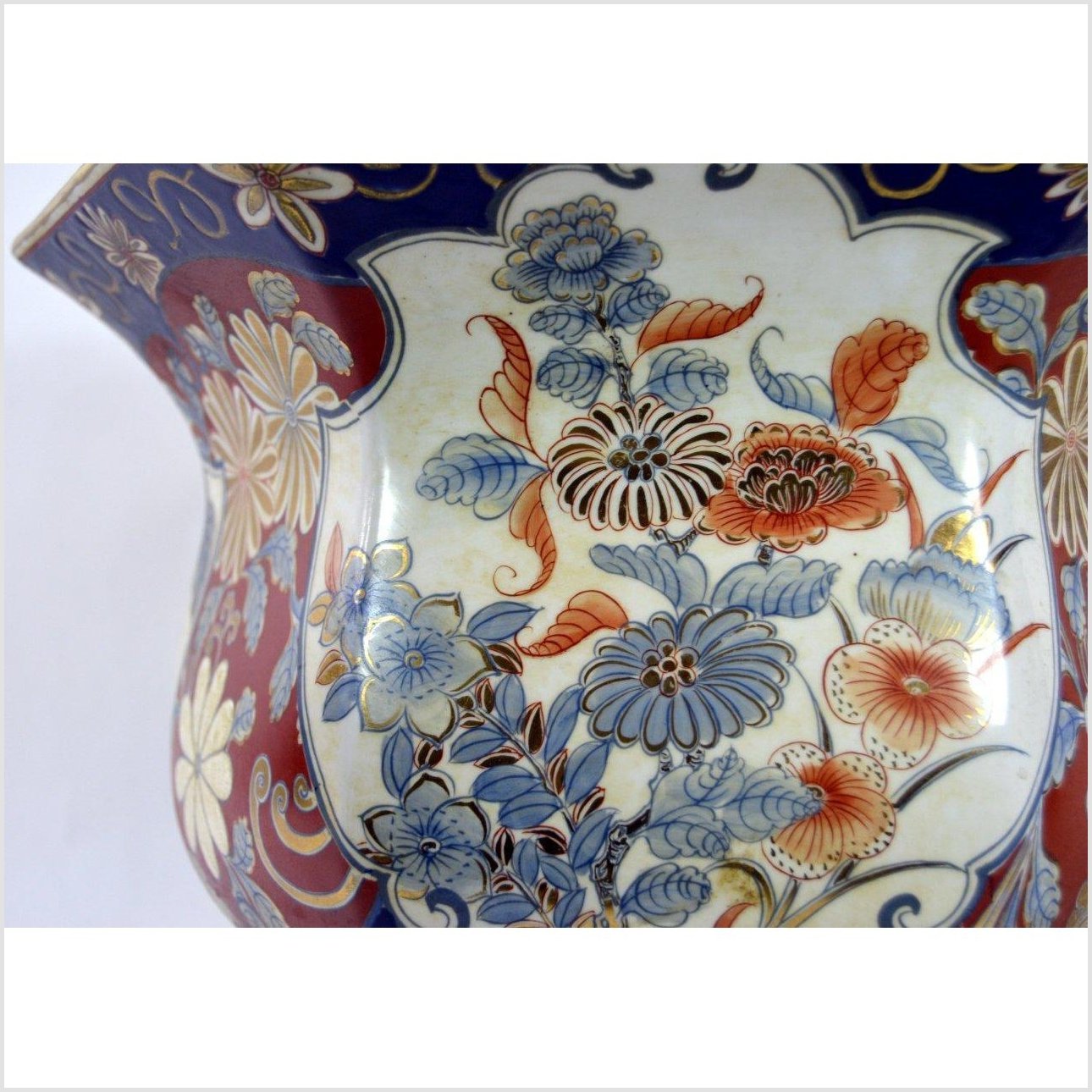 Chinese Porcelain Planter-4. Asian & Chinese Furniture, Art, Antiques, Vintage Home Décor for sale at FEA Home