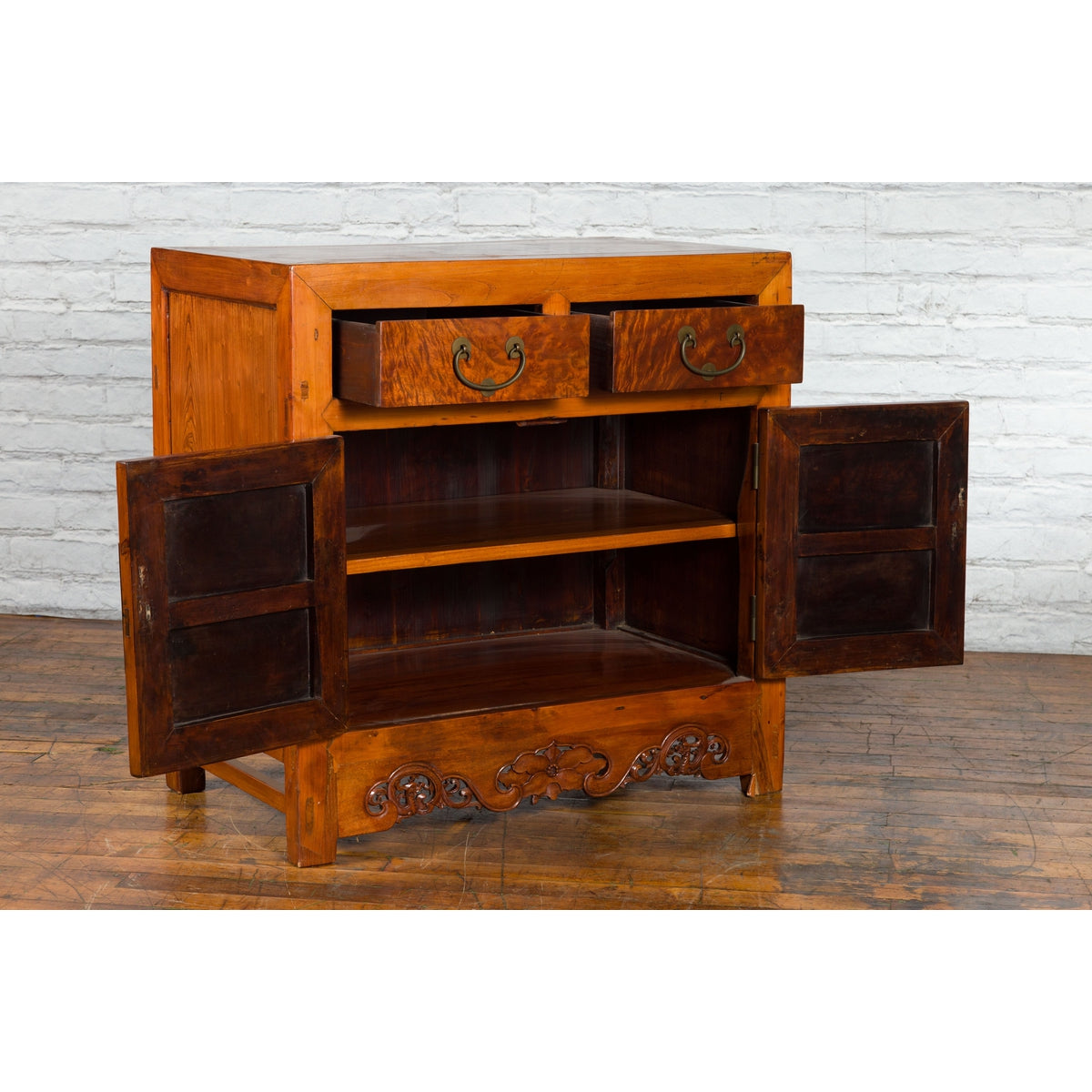 Chinese Qing Dynasty 19th Century Two-Toned Elm Cabinet with Burl Wood Accents-7. Asian & Chinese Furniture, Art, Antiques, Vintage Home Décor for sale at FEA Home