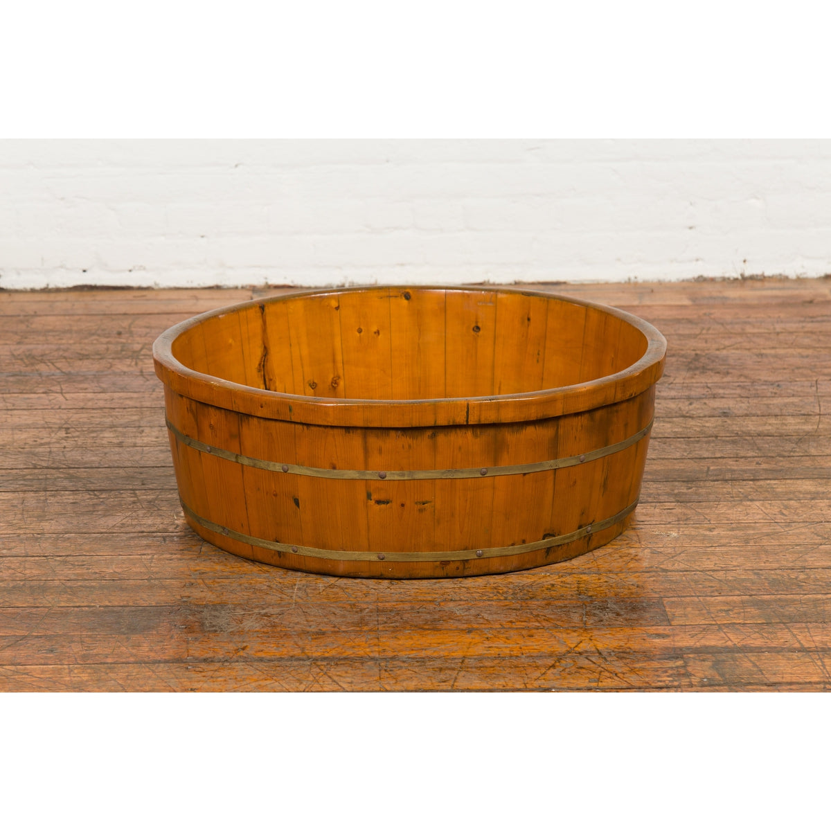Chinese Qing Dynasty Period 19th Century Elm Round Rice Tray with Brass Braces-10. Asian & Chinese Furniture, Art, Antiques, Vintage Home Décor for sale at FEA Home