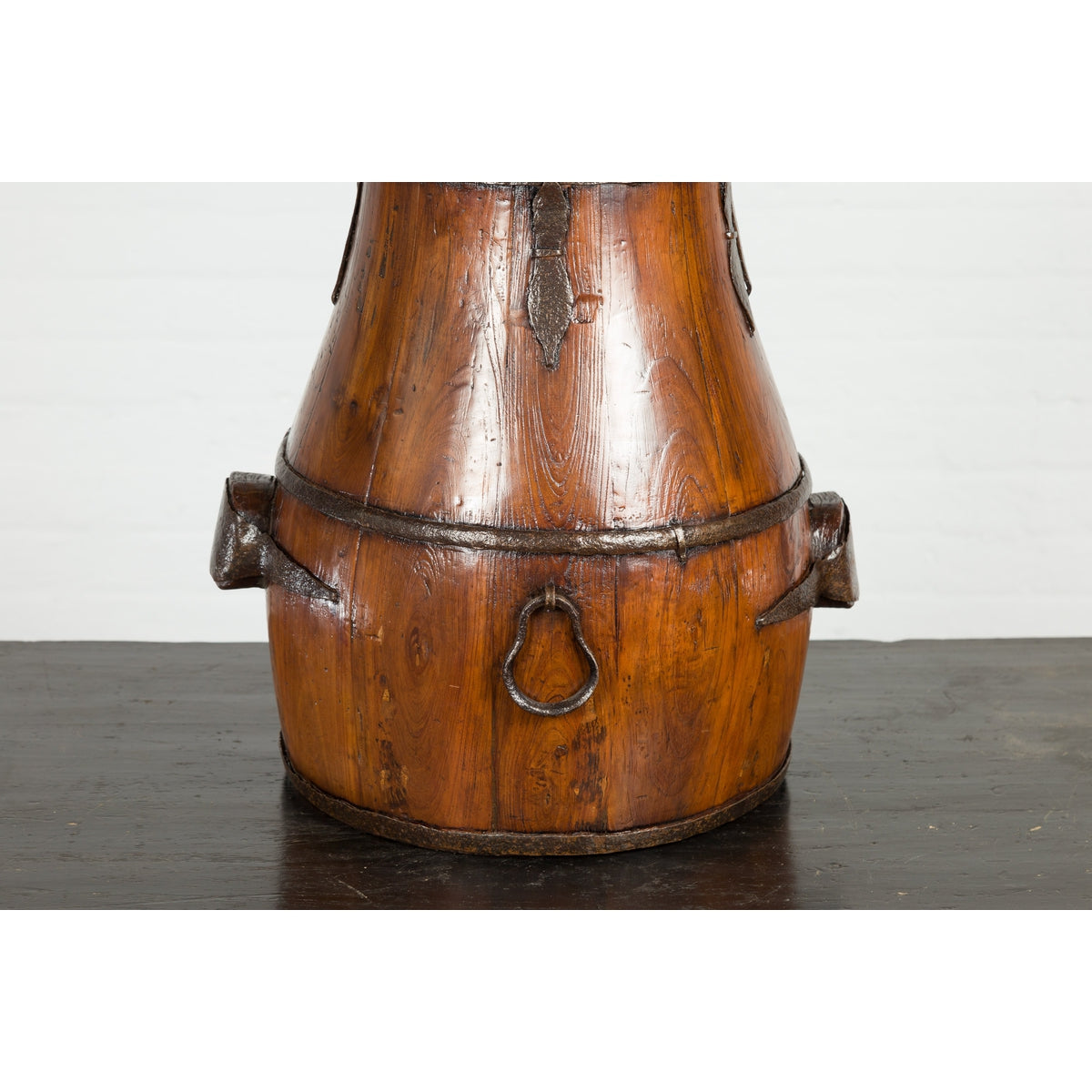Chinese Qing Dynasty Period 19th Century Pear-Shaped Wooden Grain Basket-4. Asian & Chinese Furniture, Art, Antiques, Vintage Home Décor for sale at FEA Home