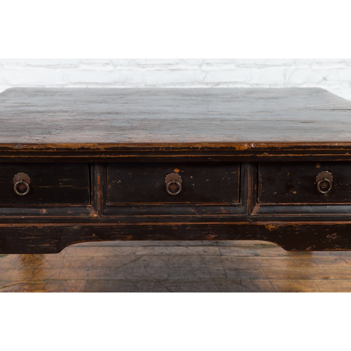 Chinese Qing Dynasty Period Brown Lacquered Coffee Table with Original Finish-7. Asian & Chinese Furniture, Art, Antiques, Vintage Home Décor for sale at FEA Home