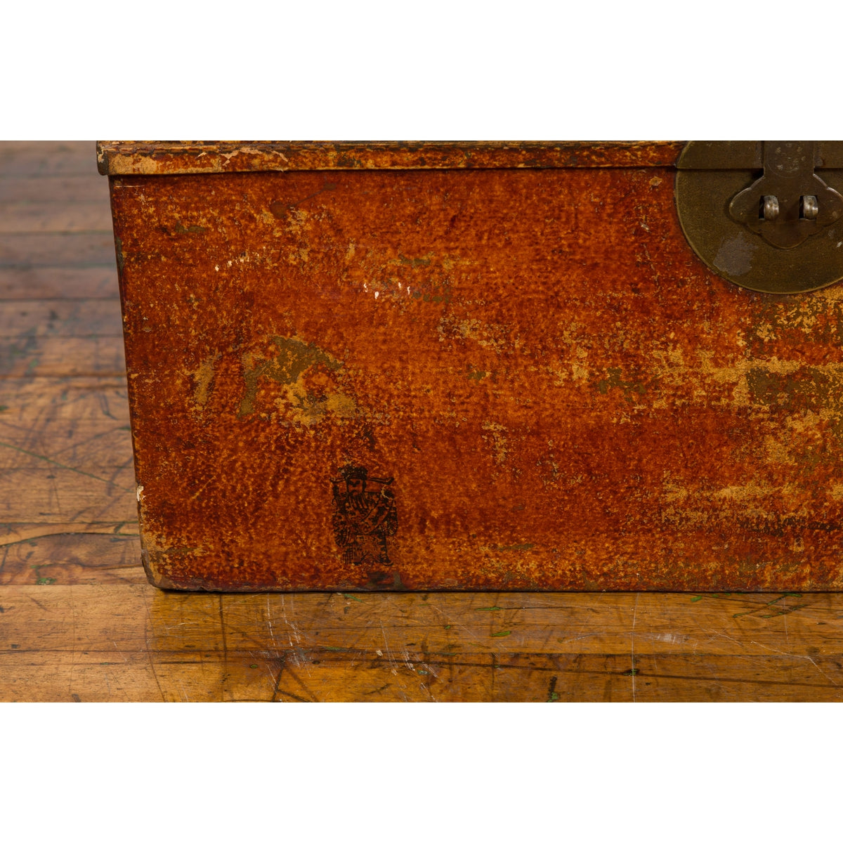 Chinese Qing Dynasty Period Lacquered Leather Trunk with Distressed Patina-15. Asian & Chinese Furniture, Art, Antiques, Vintage Home Décor for sale at FEA Home
