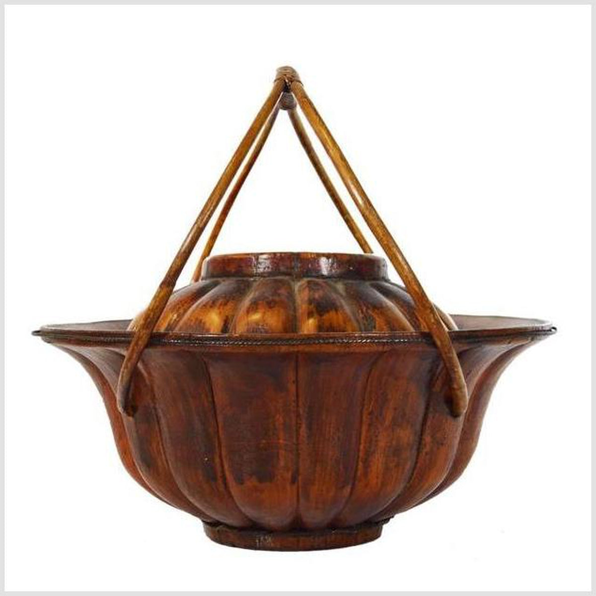 Chinese Varnished Bamboo Hat Basket from the 19th Century Painted with Flowers-3. Asian & Chinese Furniture, Art, Antiques, Vintage Home Décor for sale at FEA Home