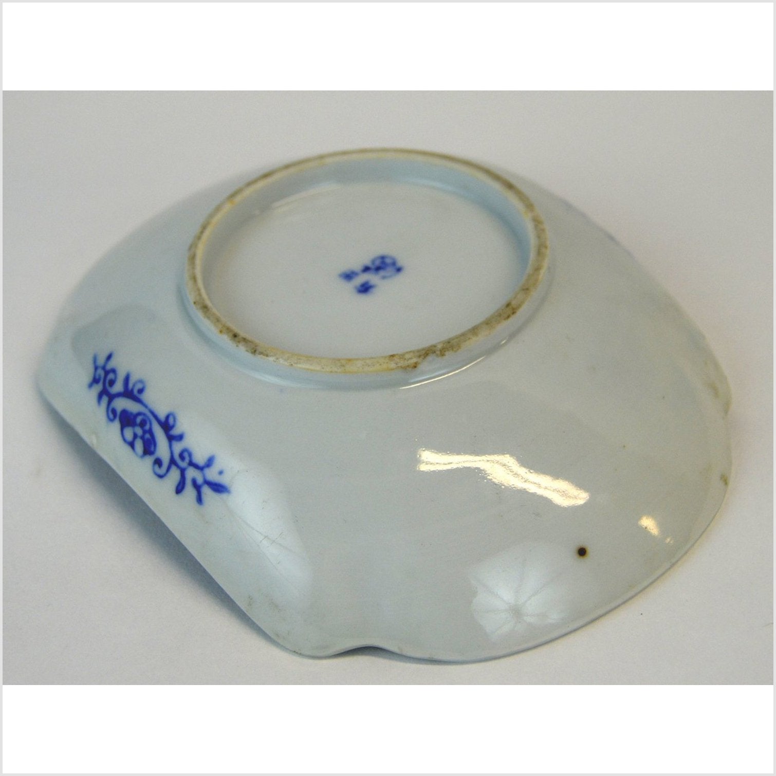 Hand Painted Imari Meiji Porcelain Bowl-8. Asian & Chinese Furniture, Art, Antiques, Vintage Home Décor for sale at FEA Home