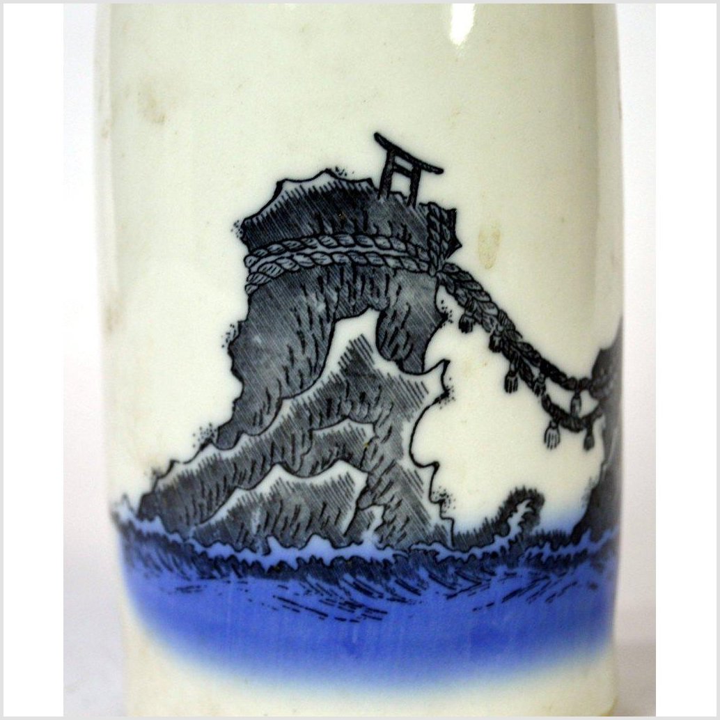 Hand Painted Imari Sake Bottle-4. Asian & Chinese Furniture, Art, Antiques, Vintage Home Décor for sale at FEA Home