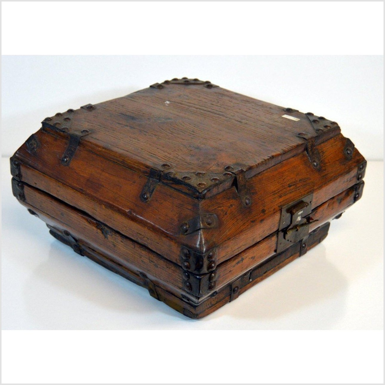 Hinged Chinese Box-4. Asian & Chinese Furniture, Art, Antiques, Vintage Home Décor for sale at FEA Home