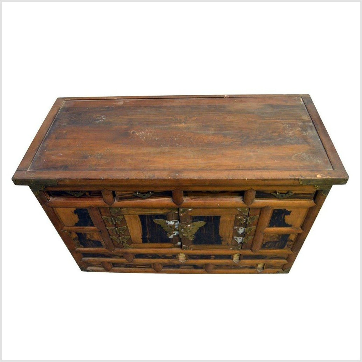 Antique Korean Chest with Butterfly Pattern Brass Hardware from the 19th Century-3. Asian & Chinese Furniture, Art, Antiques, Vintage Home Décor for sale at FEA Home