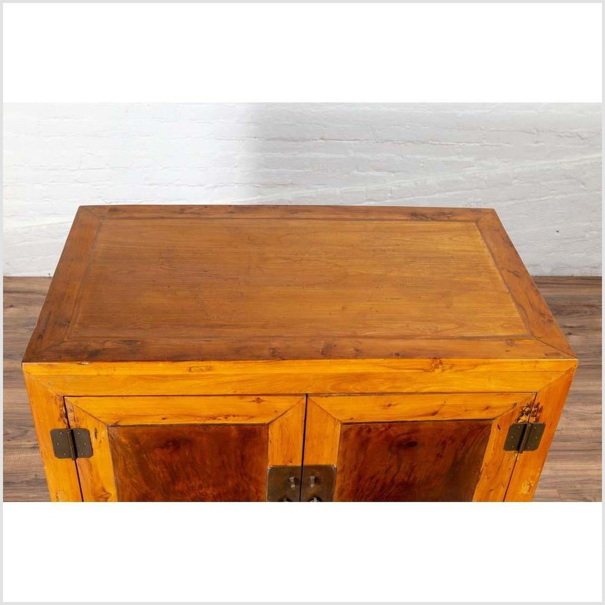 Large Chinese Antique Burl and Elm Wood Two-Toned Patina Cabinet with Doors-10. Asian & Chinese Furniture, Art, Antiques, Vintage Home Décor for sale at FEA Home