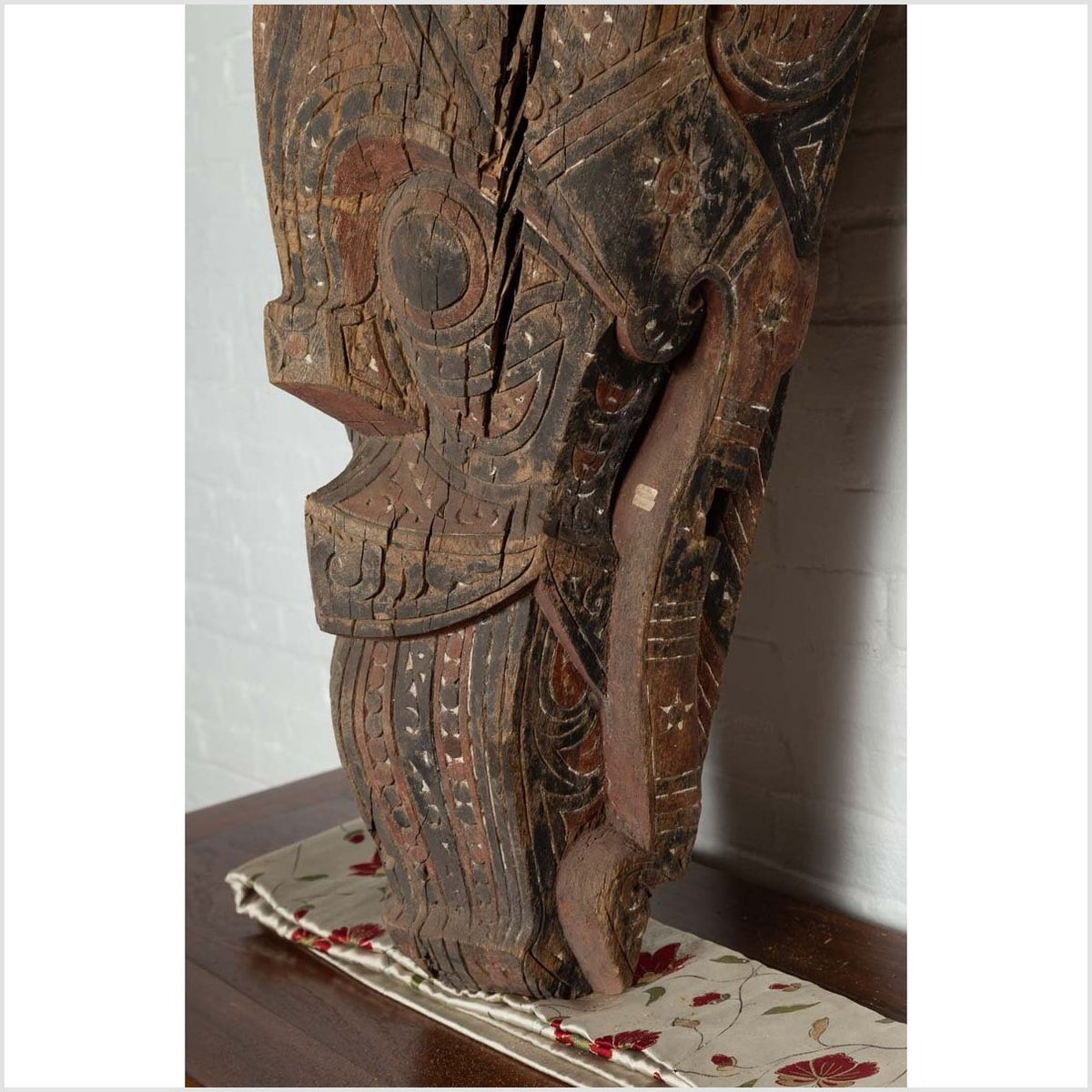 Large Hand Carved Singa Singa Tribal Carving from the Batak People, Sumatra-10. Asian & Chinese Furniture, Art, Antiques, Vintage Home Décor for sale at FEA Home