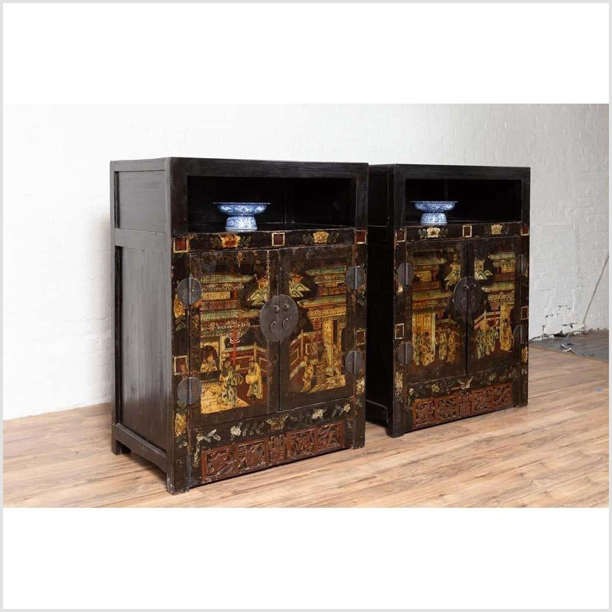 Pair of Antique Chinese Display Cabinets with Hand Painted Chinoiserie Motifs-13. Asian & Chinese Furniture, Art, Antiques, Vintage Home Décor for sale at FEA Home