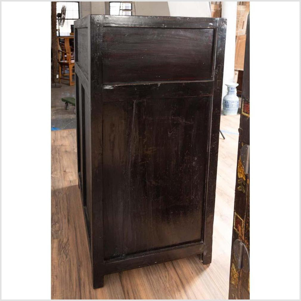 Pair of Antique Chinese Display Cabinets with Hand Painted Chinoiserie Motifs-20. Asian & Chinese Furniture, Art, Antiques, Vintage Home Décor for sale at FEA Home