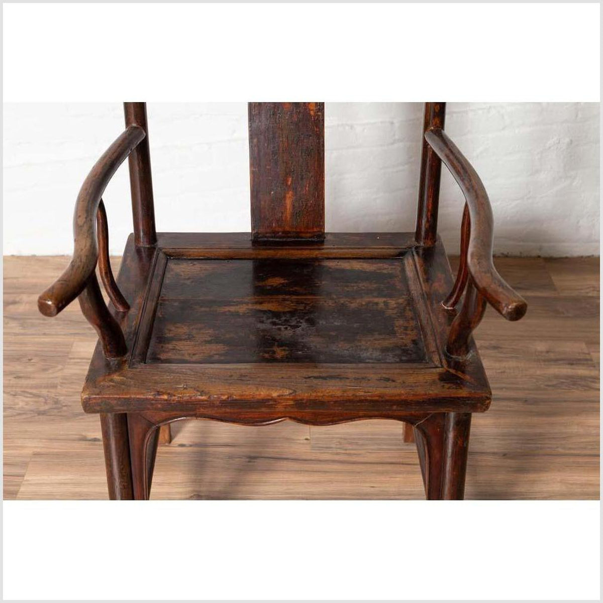 Pair of Chinese 1880s Official's Hat Chairs with Pierced Splats and Curving Arms-9. Asian & Chinese Furniture, Art, Antiques, Vintage Home Décor for sale at FEA Home
