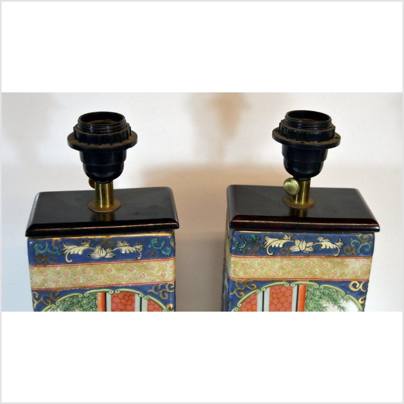 Pair of Vintage Chinese Electric Lamps-4. Asian & Chinese Furniture, Art, Antiques, Vintage Home Décor for sale at FEA Home