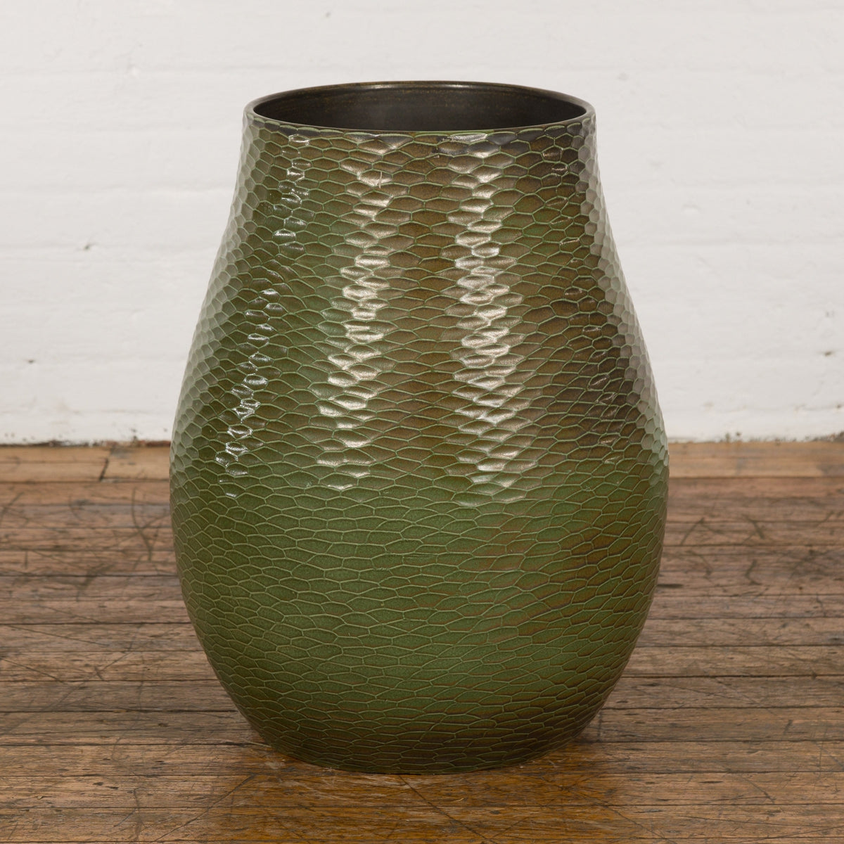 Prem Collection Handcrafted Green Planter with Textured Honeycomb Style-12. Asian & Chinese Furniture, Art, Antiques, Vintage Home Décor for sale at FEA Home