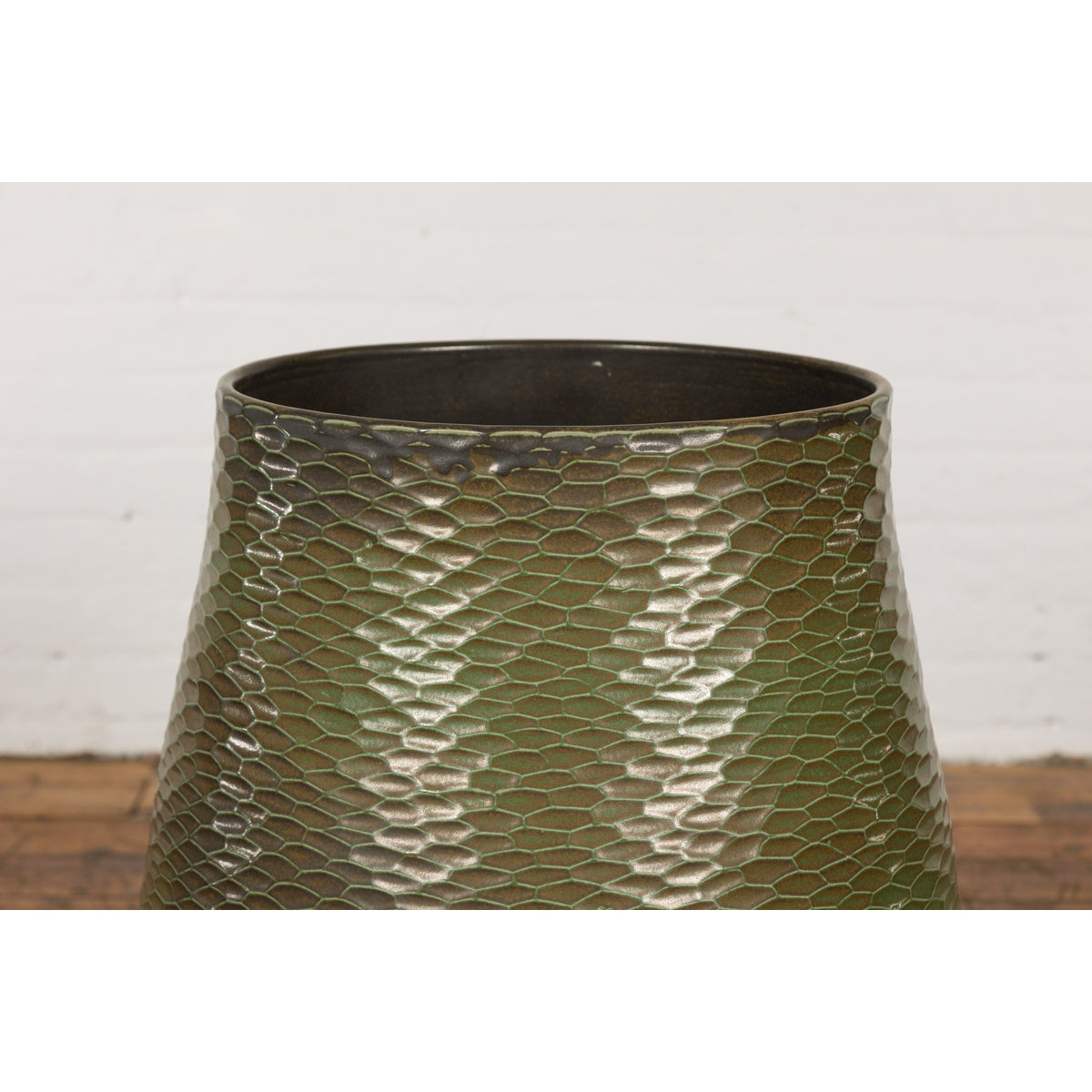 Prem Collection Handcrafted Green Planter with Textured Honeycomb Style-5. Asian & Chinese Furniture, Art, Antiques, Vintage Home Décor for sale at FEA Home