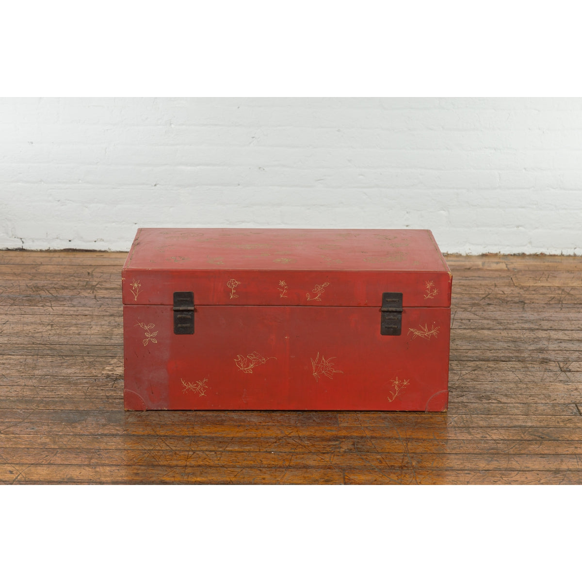 Red Lacquered Chinese Blanket Chest with Gilt Motifs and Guardian Lions-19. Asian & Chinese Furniture, Art, Antiques, Vintage Home Décor for sale at FEA Home