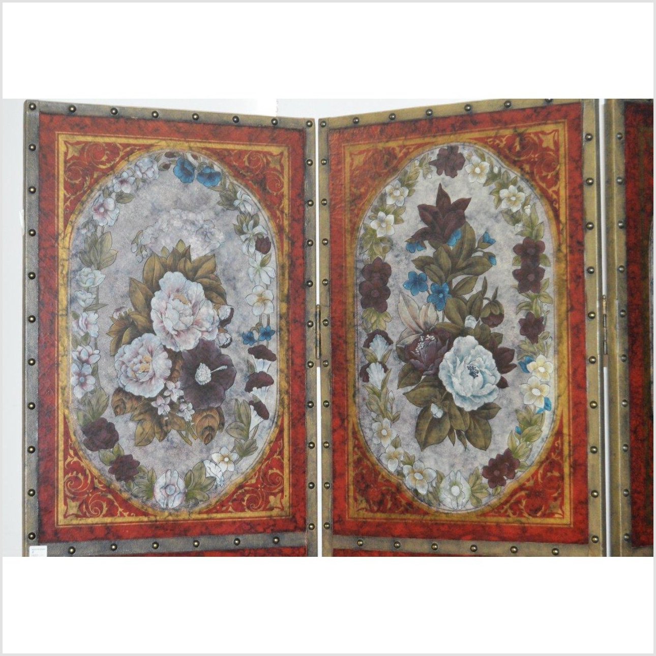 4-Panel Screen with Victorian Style Floral Design-YN2773-3. Asian & Chinese Furniture, Art, Antiques, Vintage Home Décor for sale at FEA Home