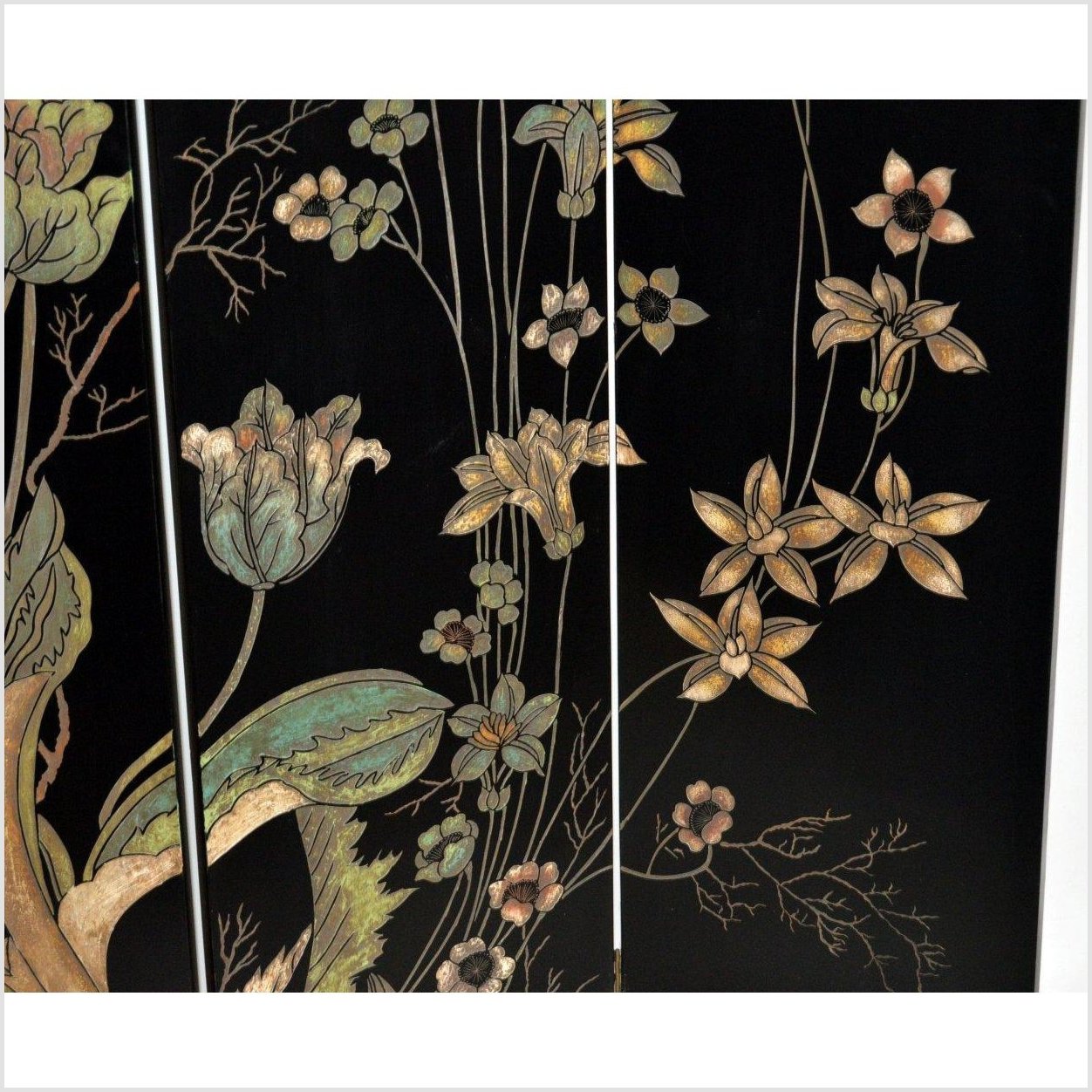 4-Panel Black Screen with Chinoiseries of Flowers-YN2892-10. Asian & Chinese Furniture, Art, Antiques, Vintage Home Décor for sale at FEA Home