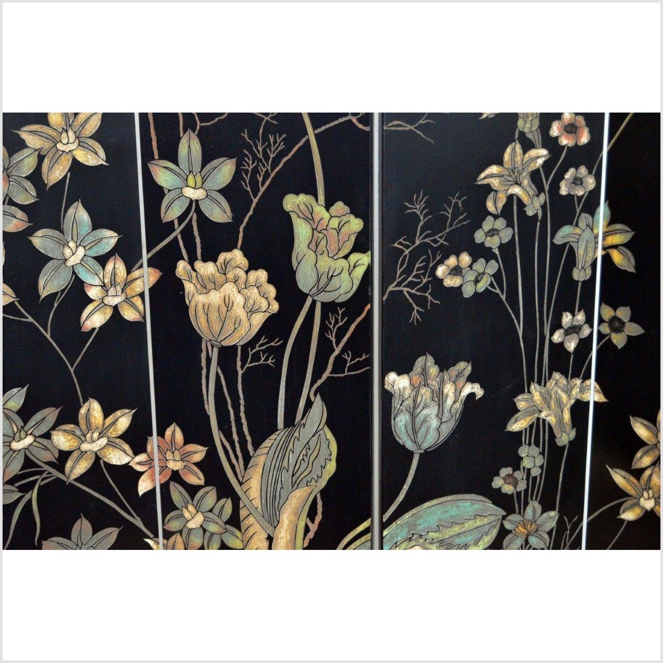 4-Panel Black Screen with Chinoiseries of Flowers-YN2892-5. Asian & Chinese Furniture, Art, Antiques, Vintage Home Décor for sale at FEA Home
