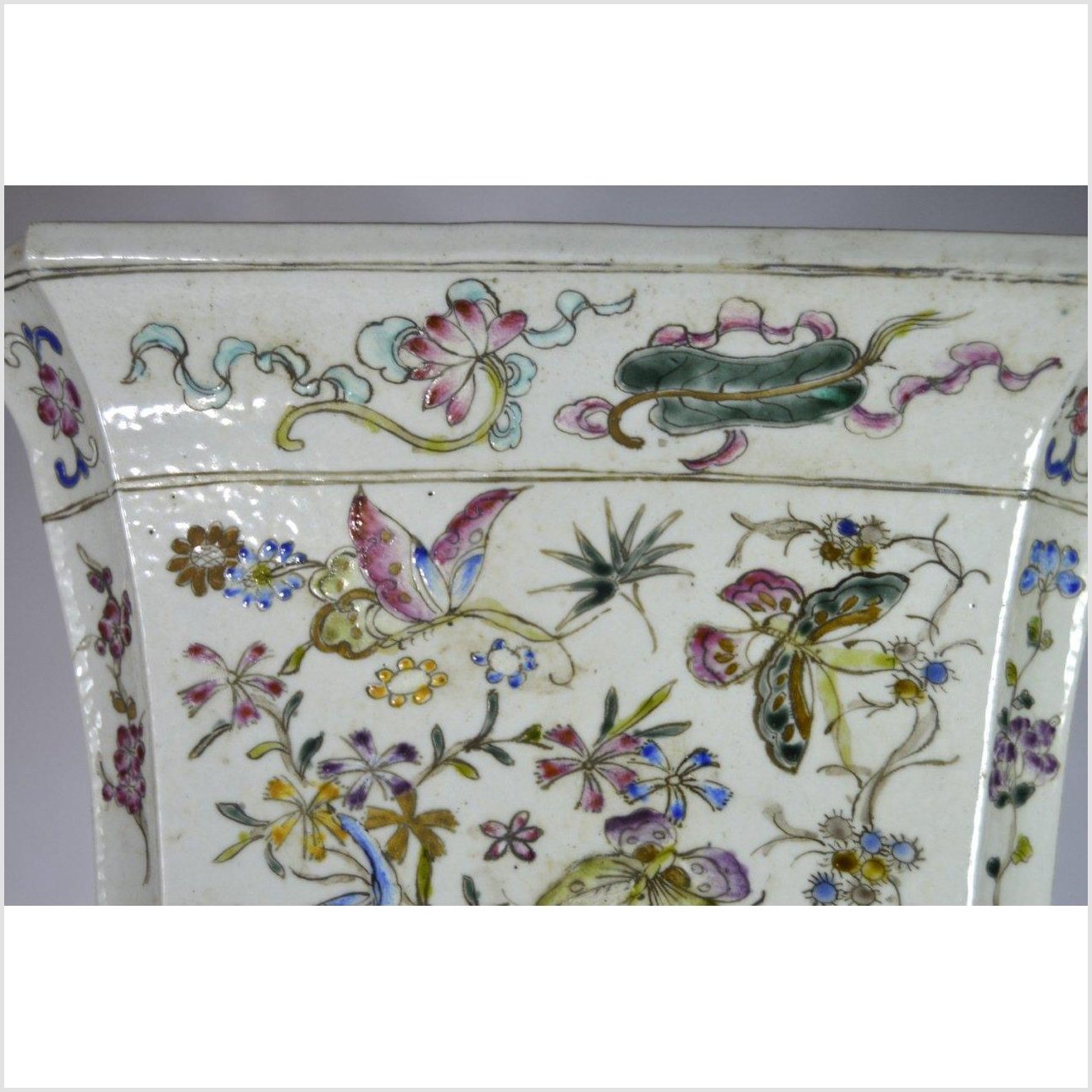 Porcelain Hand Painted Tall Chinese Vase-3. Asian & Chinese Furniture, Art, Antiques, Vintage Home Décor for sale at FEA Home