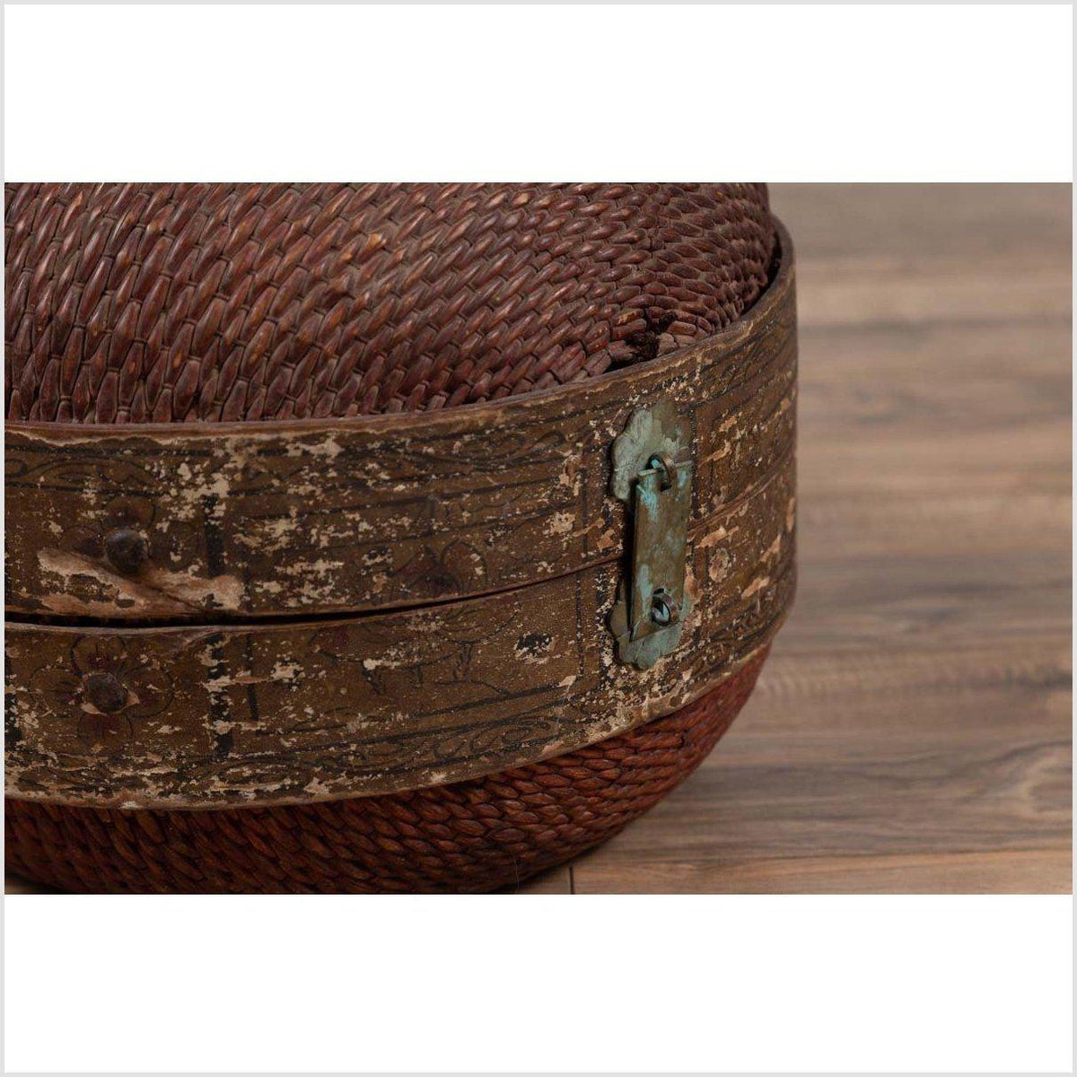 Vintage Chinese Mid-century Rattan Circular Hat Box with Weathered Patina-5. Asian & Chinese Furniture, Art, Antiques, Vintage Home Décor for sale at FEA Home