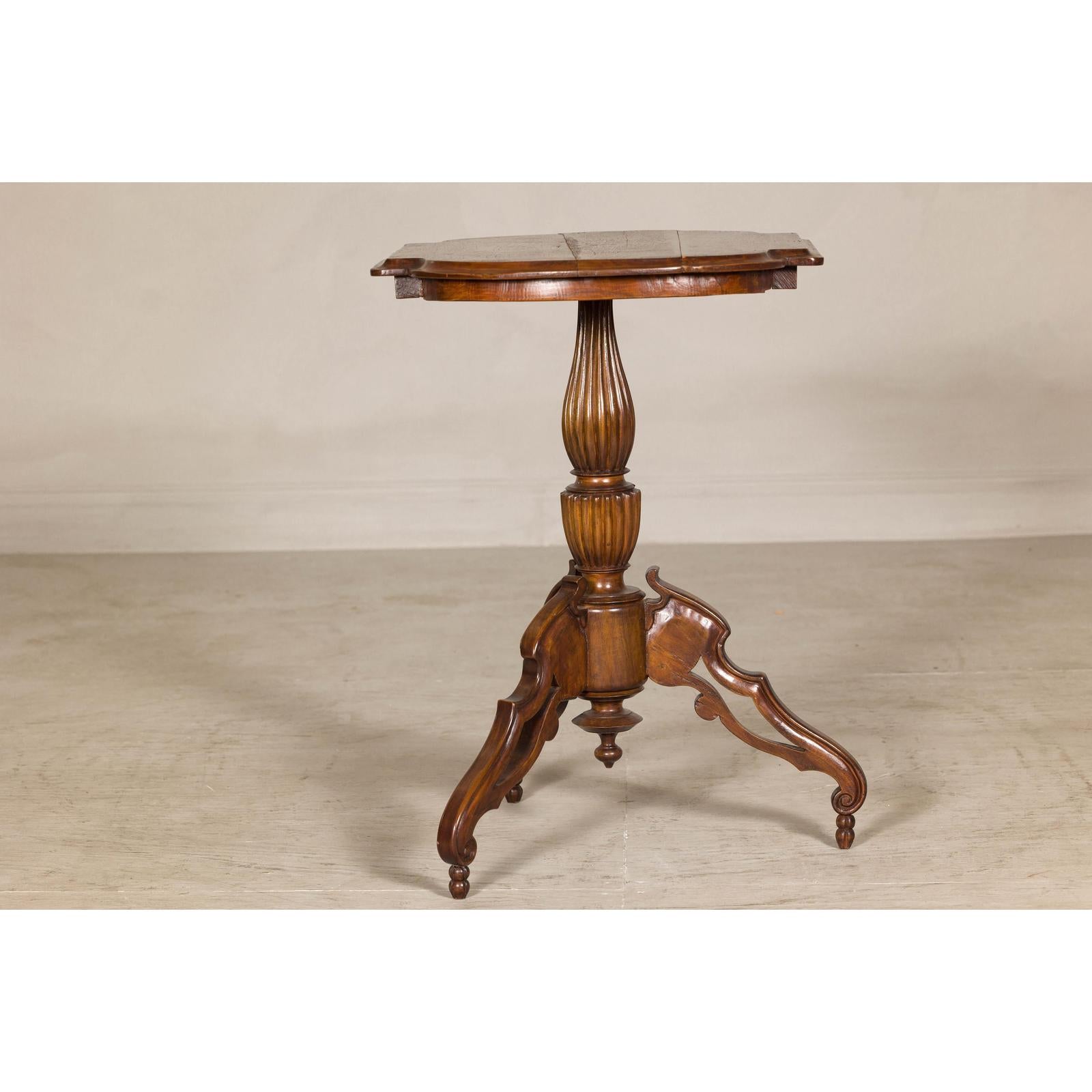 Colonial Tripod Table with Turned Pedestal and Scrolled Legs