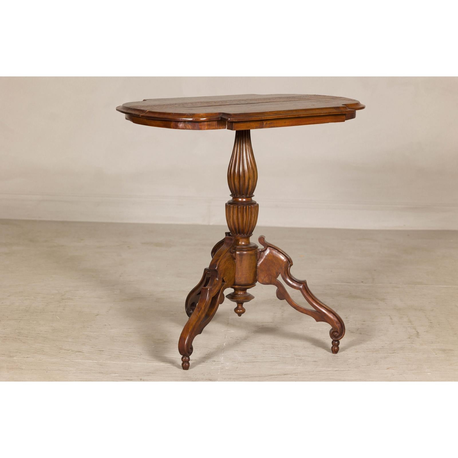 Colonial Tripod Table with Turned Pedestal and Scrolled Legs