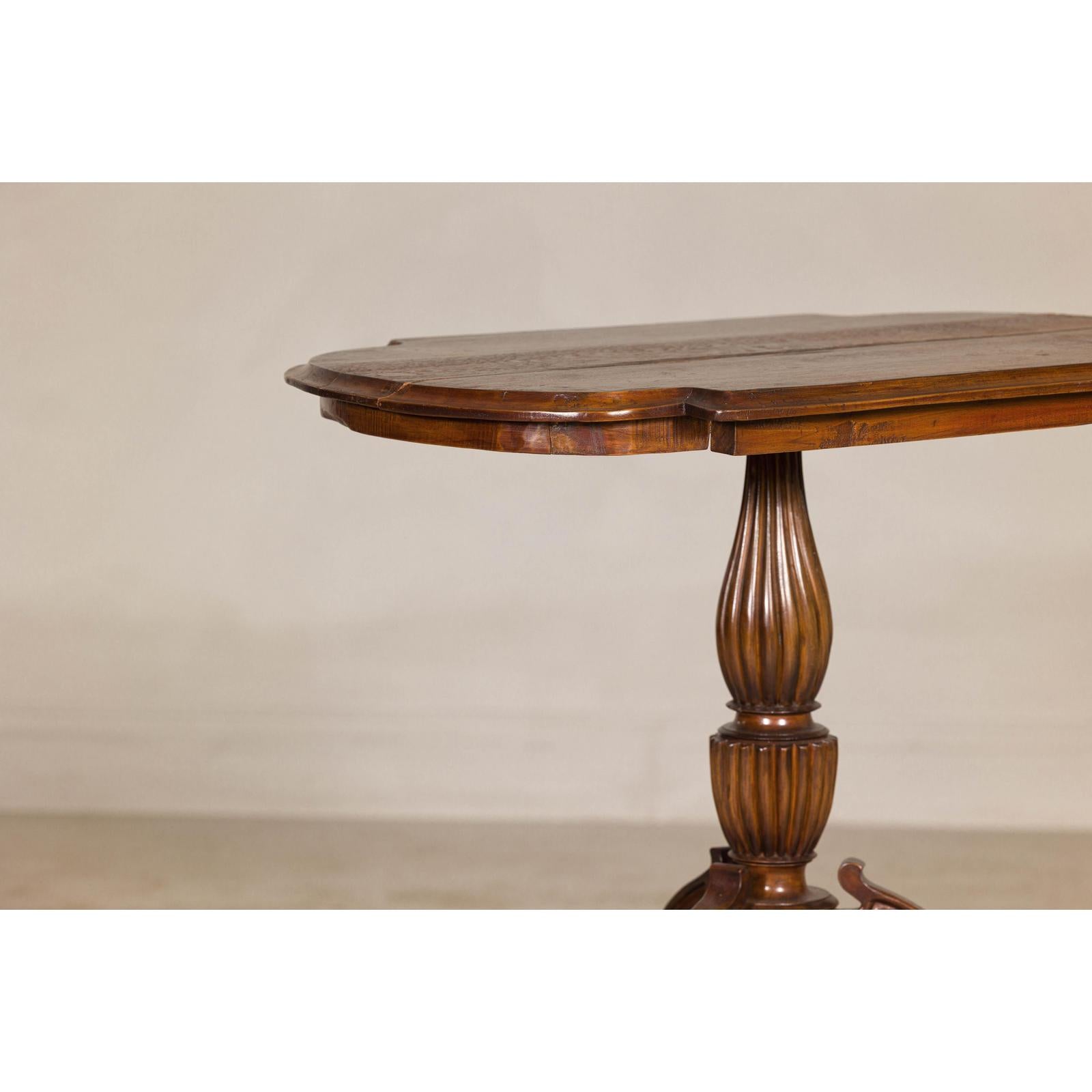 Colonial Tripod Table with Turned Pedestal and Scrolled Legs