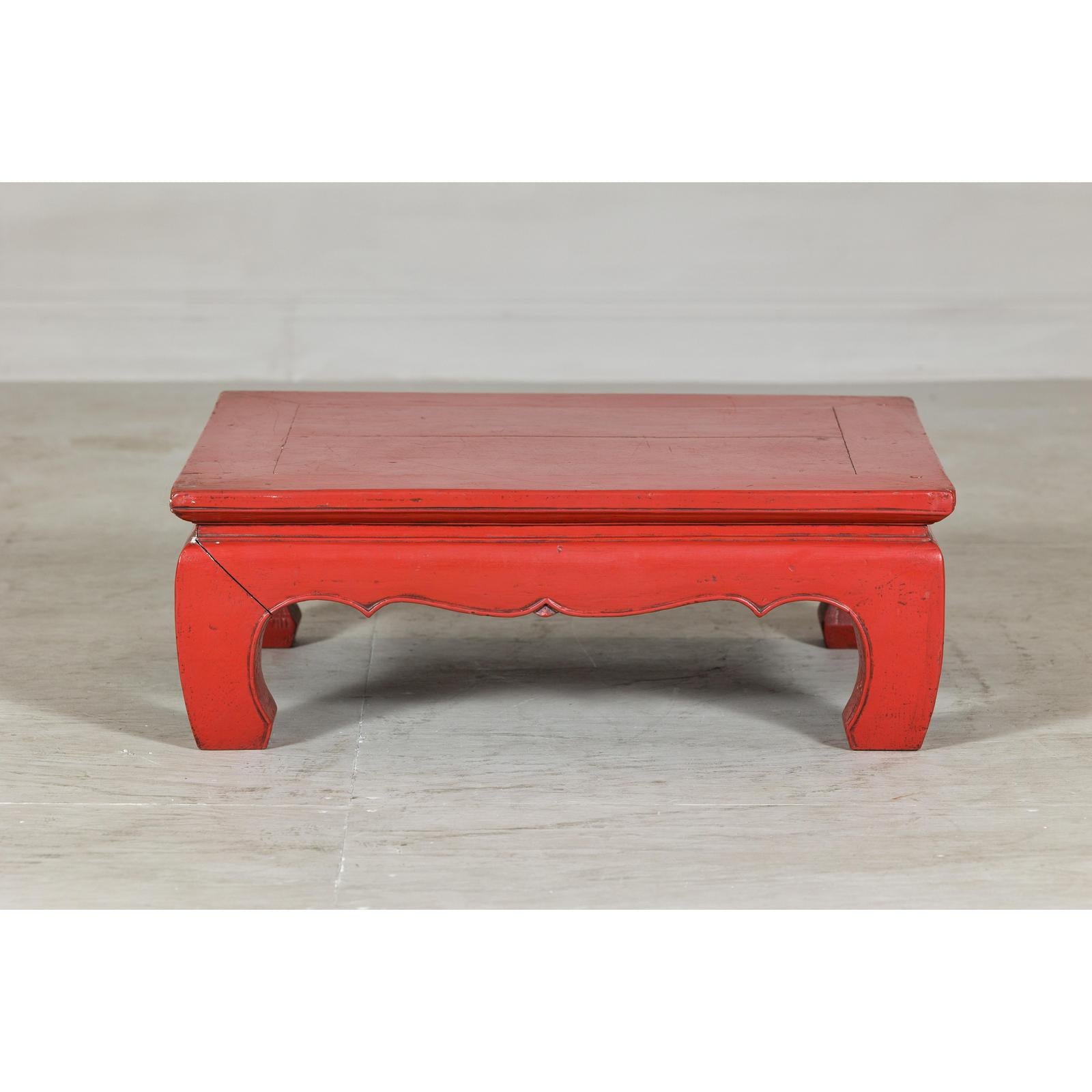 Red Lacquer Low Kang Table with Curved Legs and Scalloped Apron