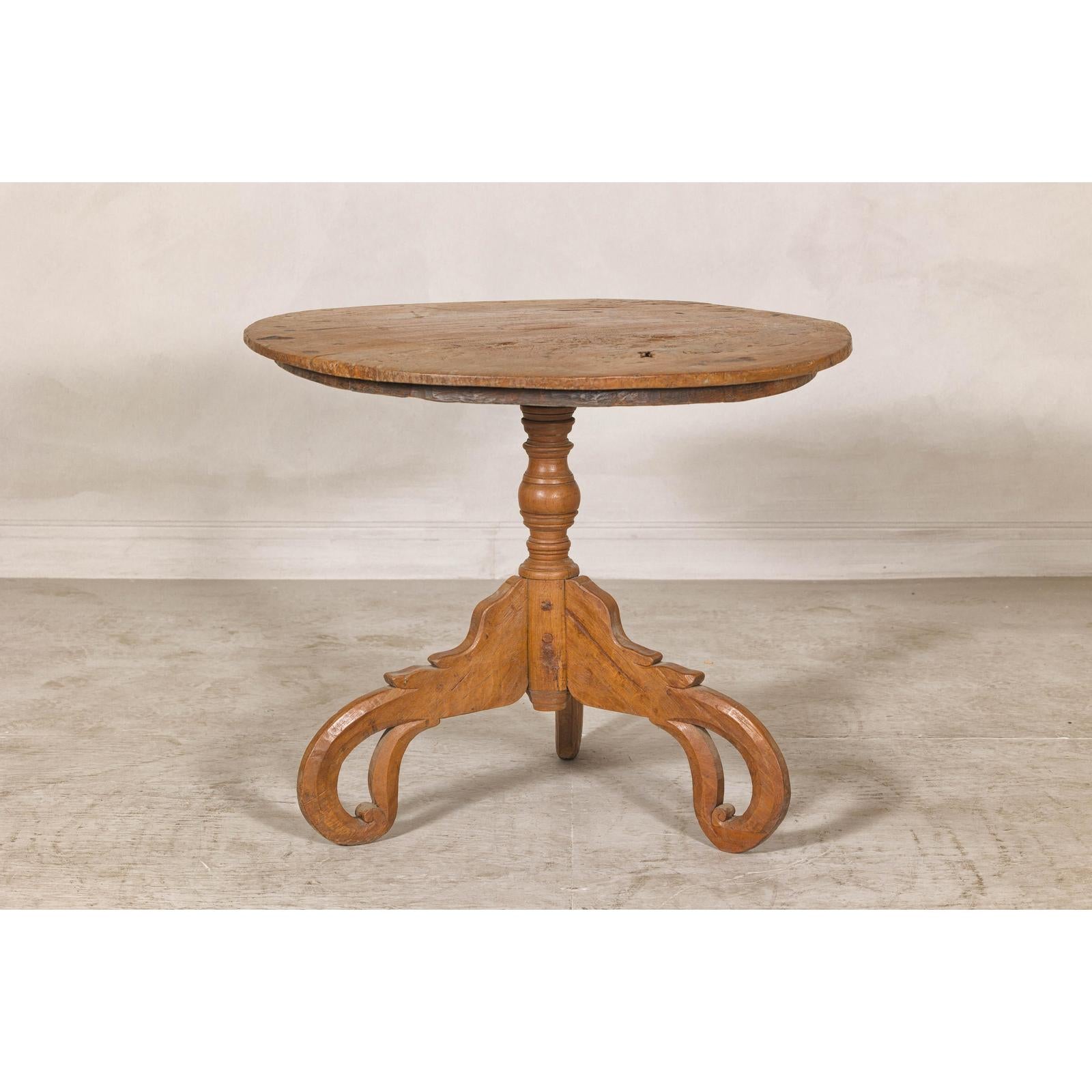 Colonial Teak Pedestal Side Table with Tripod Base, Early 20th Century