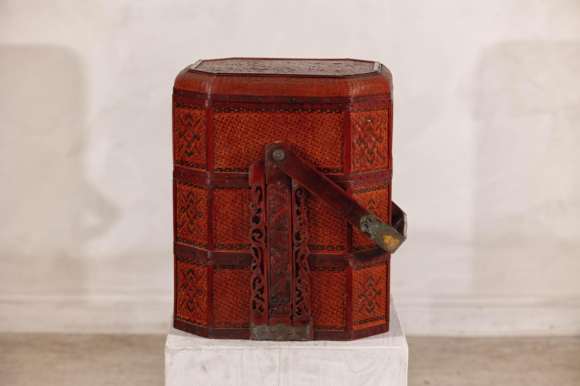 Vintage Reddish Brown Lacquer Woven Rattan Picnic Basket with Bamboo Handle