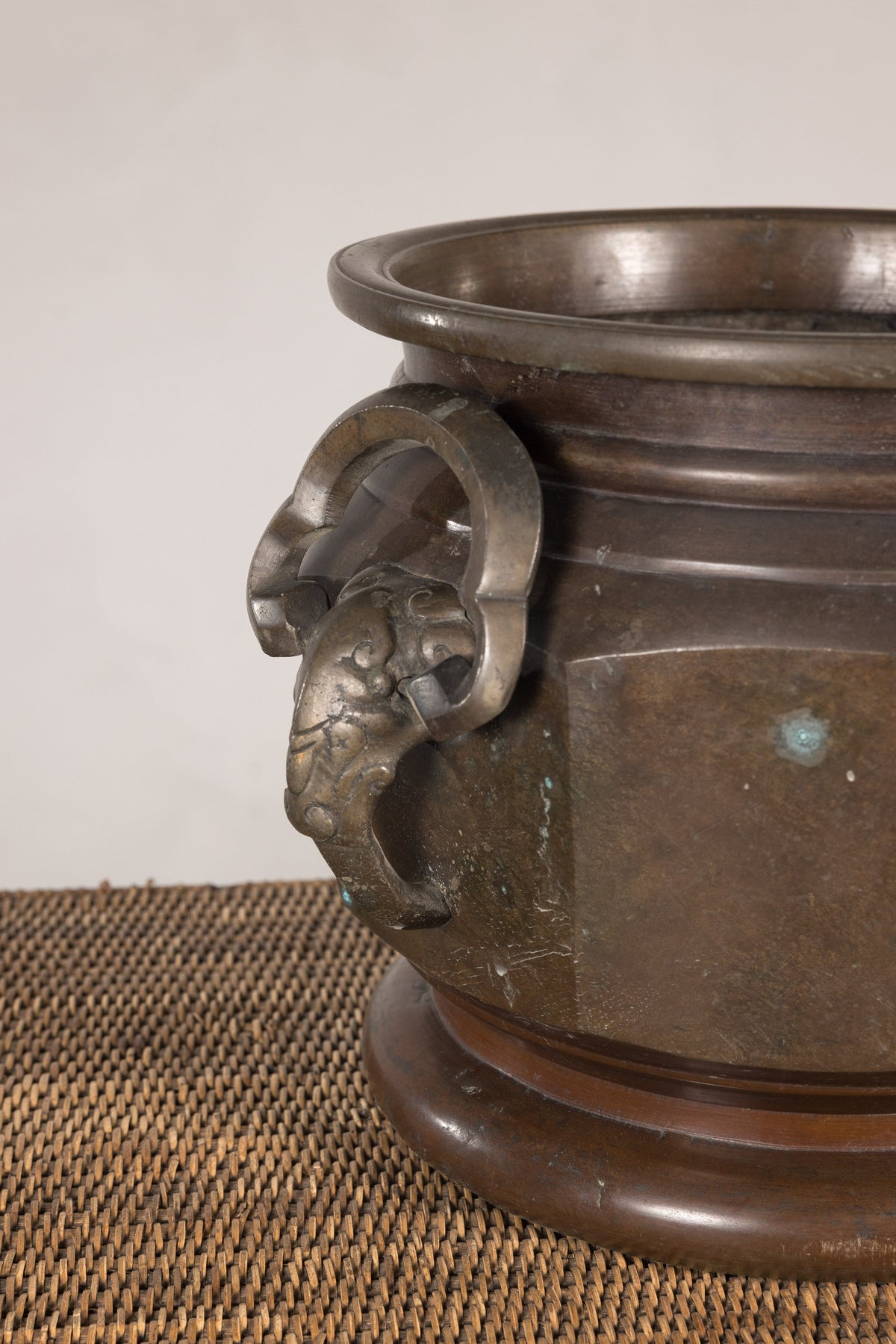 Meiji Japanese Bronze Hibachi with Elephant Ring Handles, additional gallery view 13