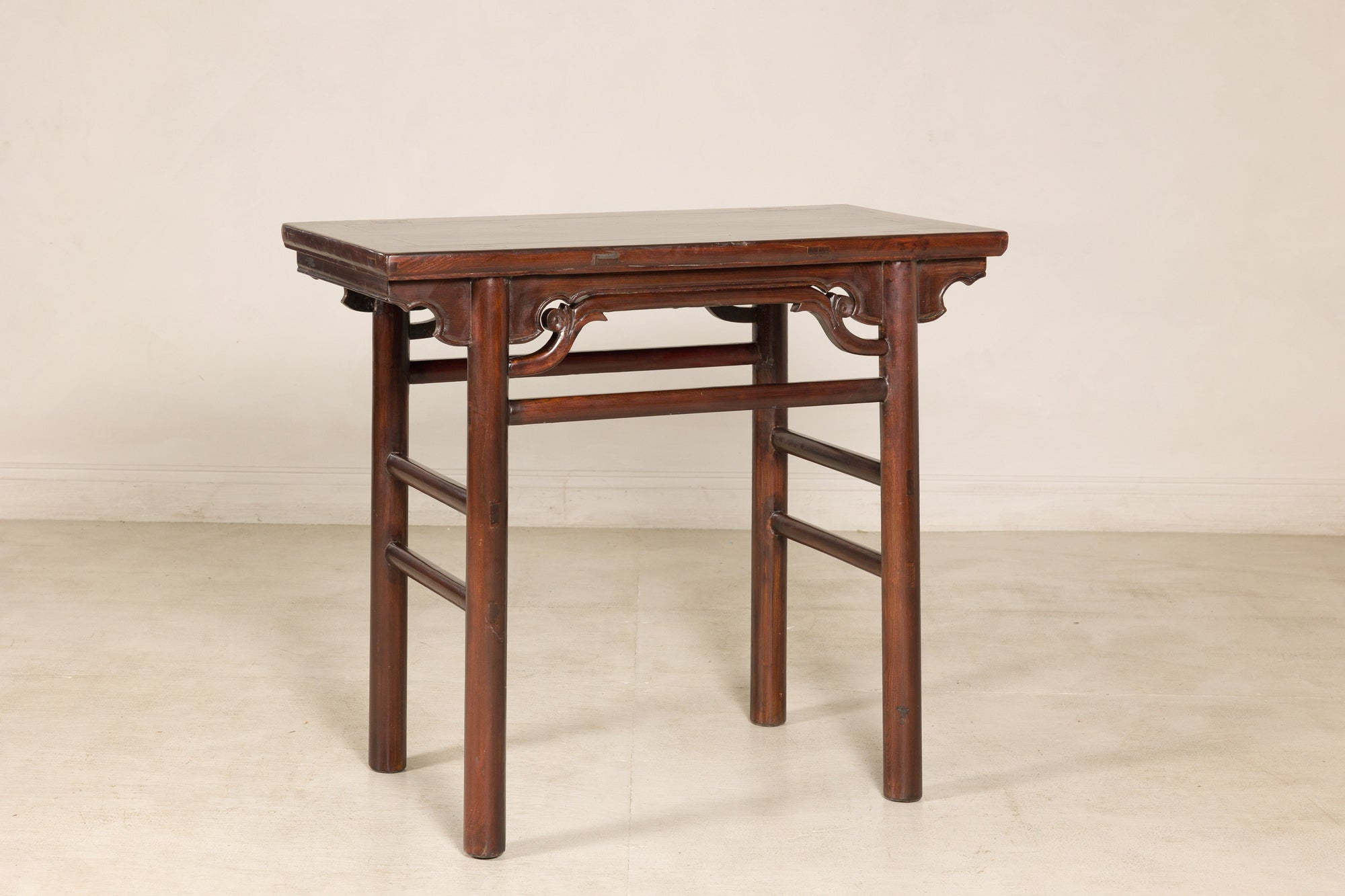 Chinese Qing elm console table construction detail
